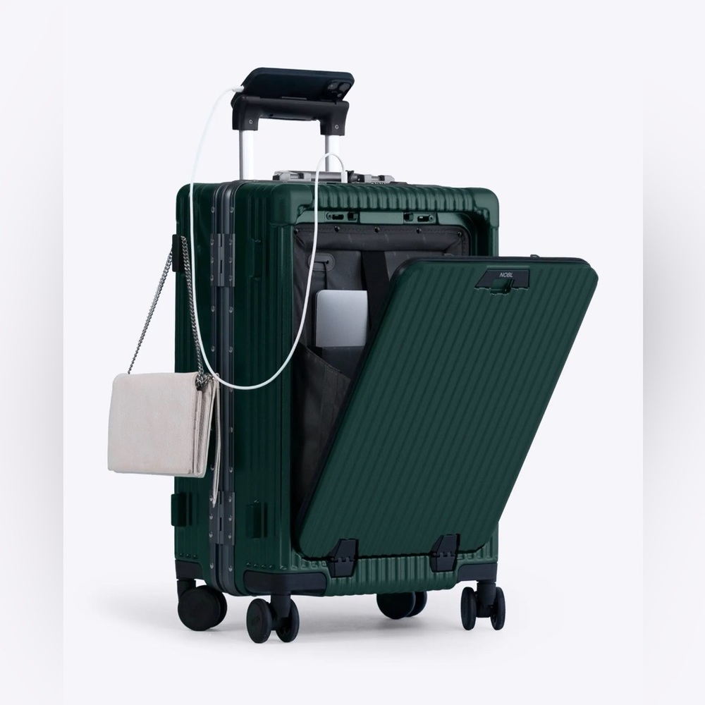 Nobl Travel Carry-On Suitcase & 6-pack Compression Packing Cubes